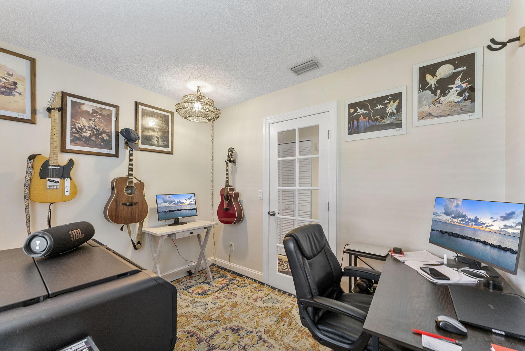 PORT ST LUCIE SECTION 24 - Residential