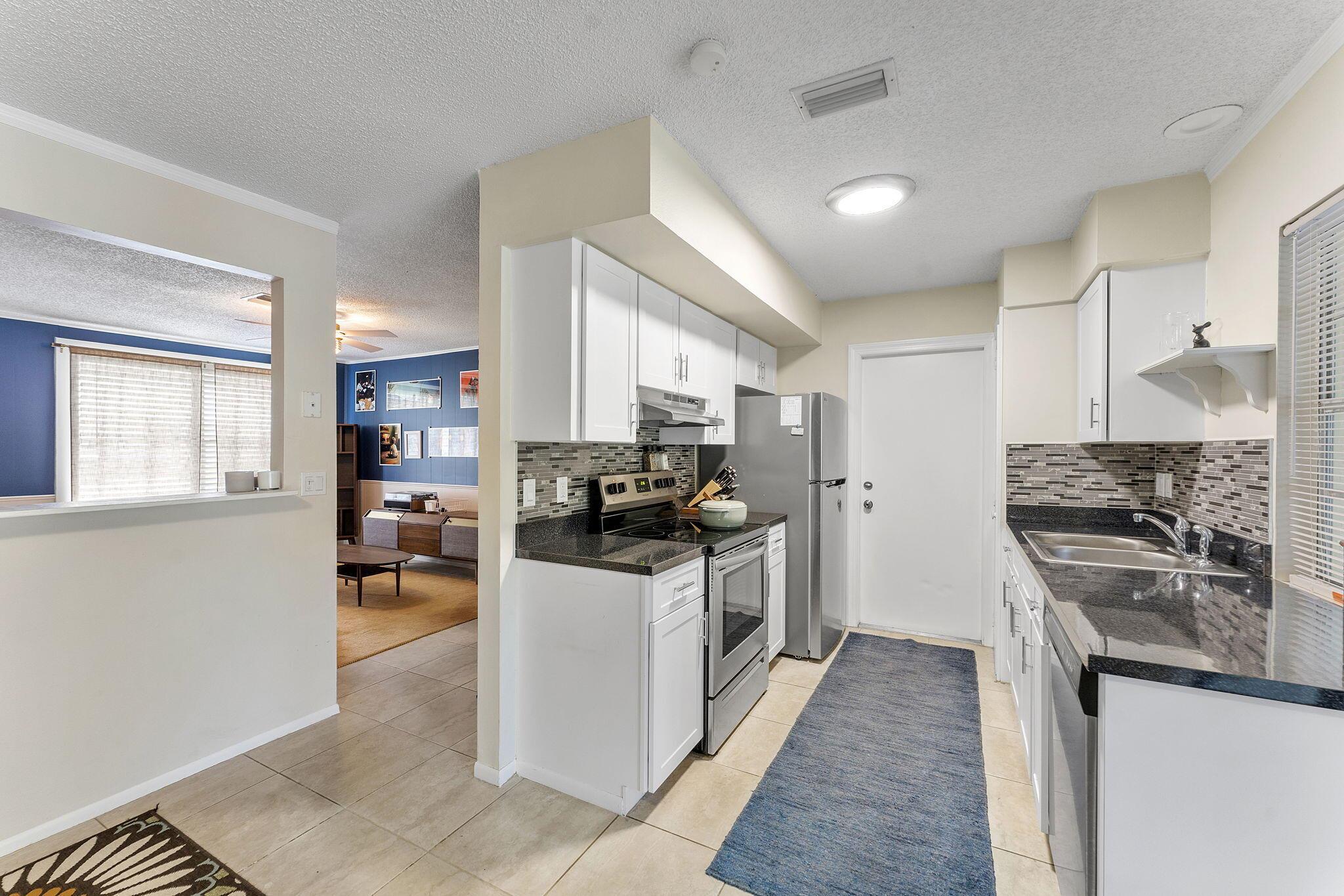 PORT ST LUCIE SECTION 24 - Residential