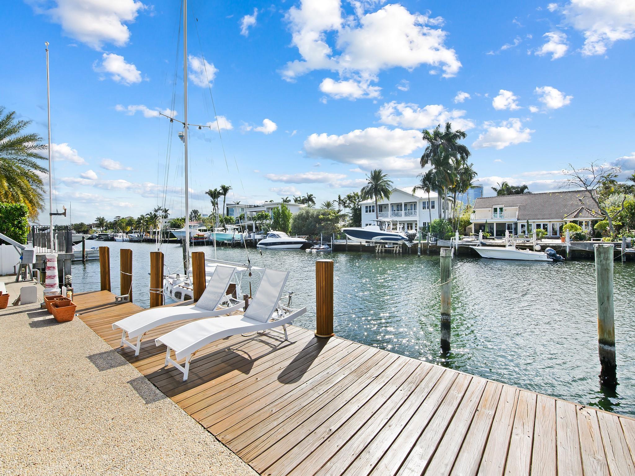 Lauderdale Harbors - Residential