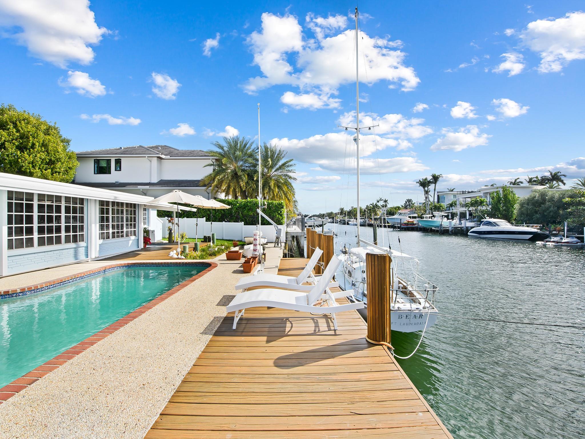Lauderdale Harbors - Residential