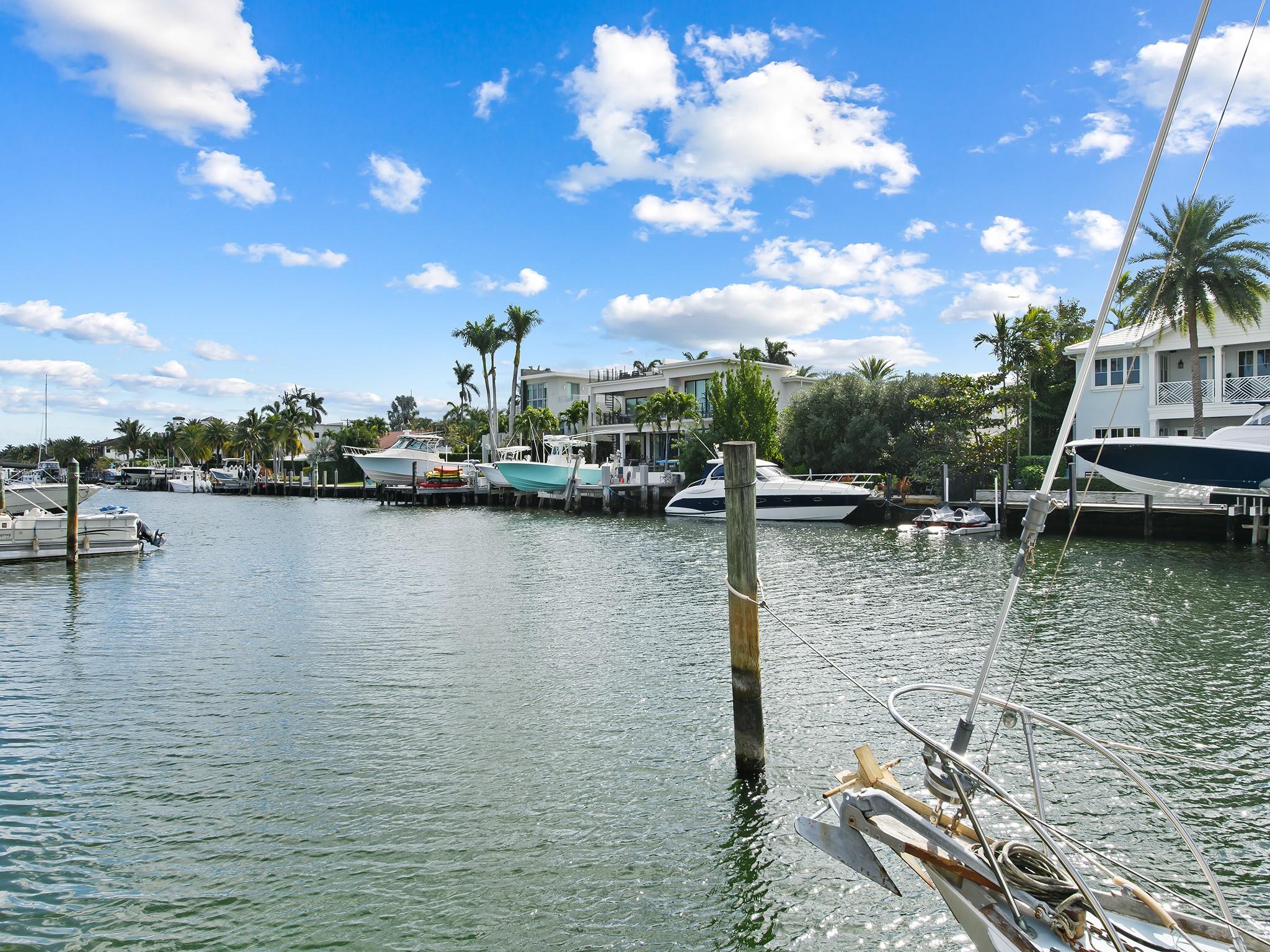 Lauderdale Harbors - Residential