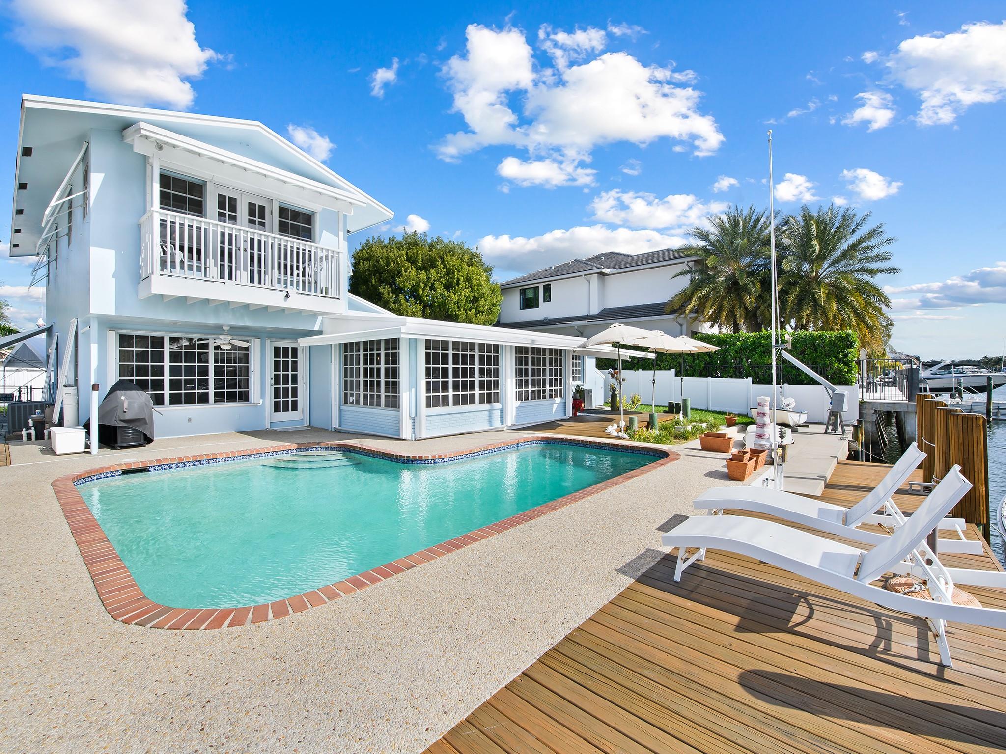 Lauderdale Harbors - Residential