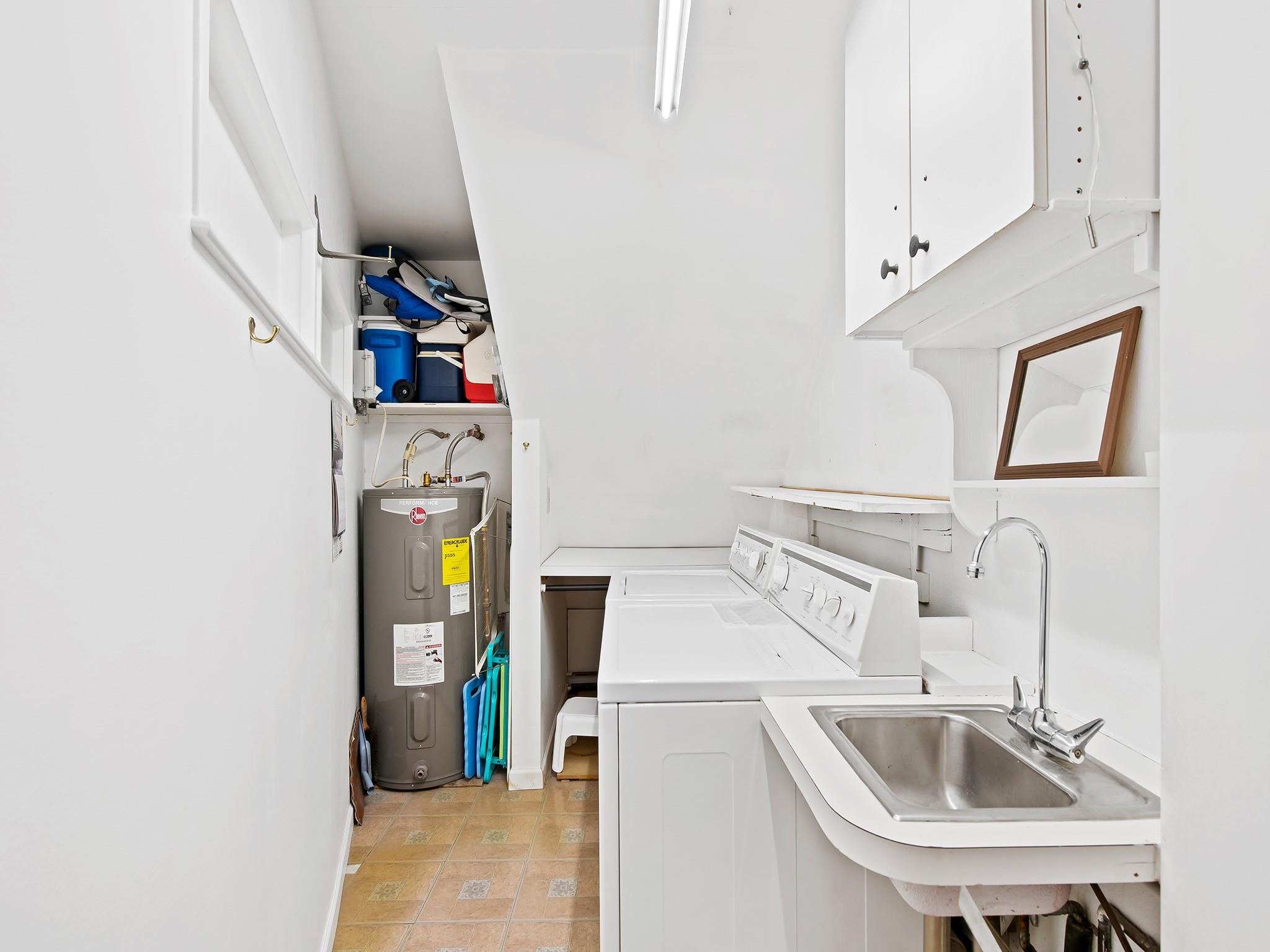 Lauderdale Harbors - Residential