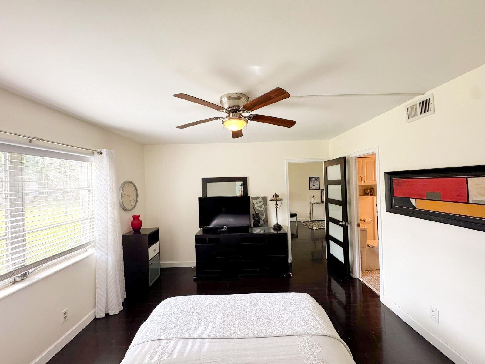 Manor Grove Village One I - Residential Lease