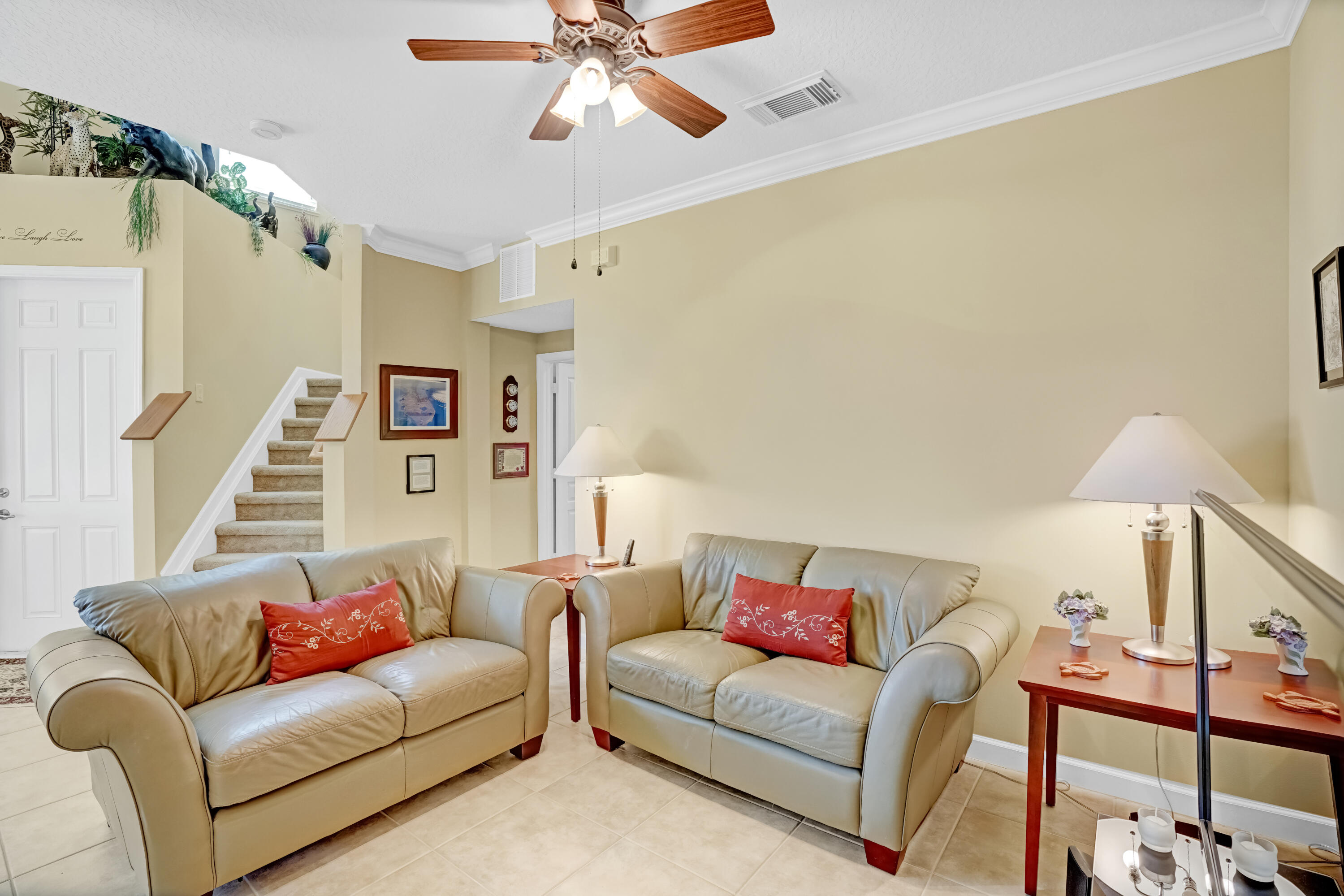 TRADITION PLAT NO 8 - Residential