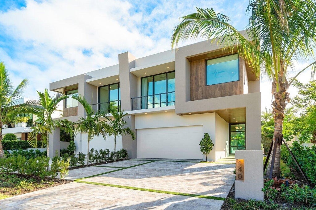 Photo of 140 NE WAVECREST Way, Boca Raton, FL 33432 (MLS # B26088116)