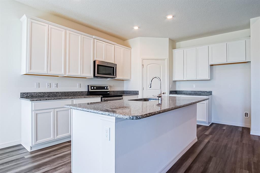 SAWGRASS LAKES PHASE 3B - Residential