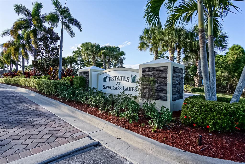 SAWGRASS LAKES PHASE 3B - Residential