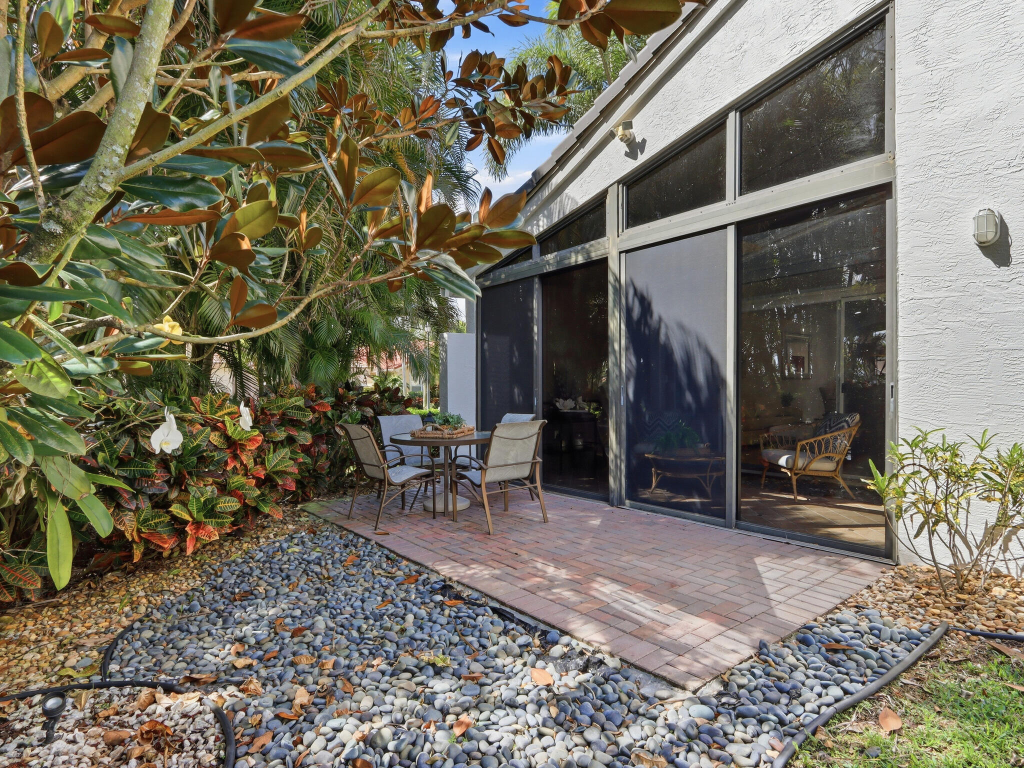 VALENCIA ISLES 3 - Residential