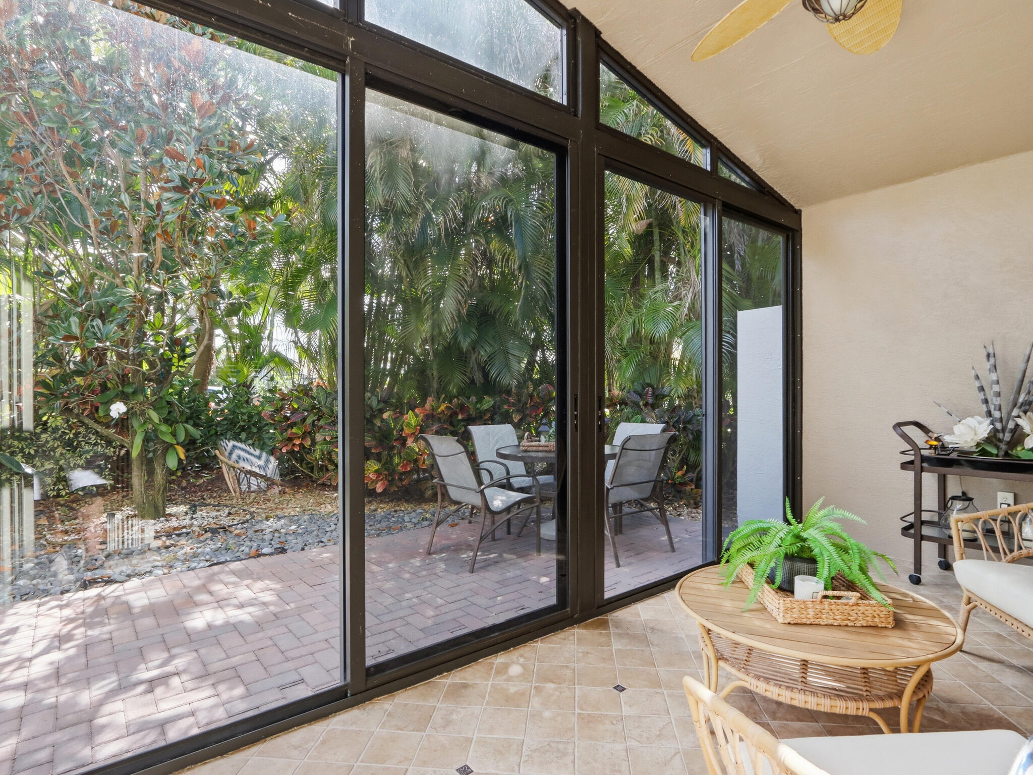 VALENCIA ISLES 3 - Residential