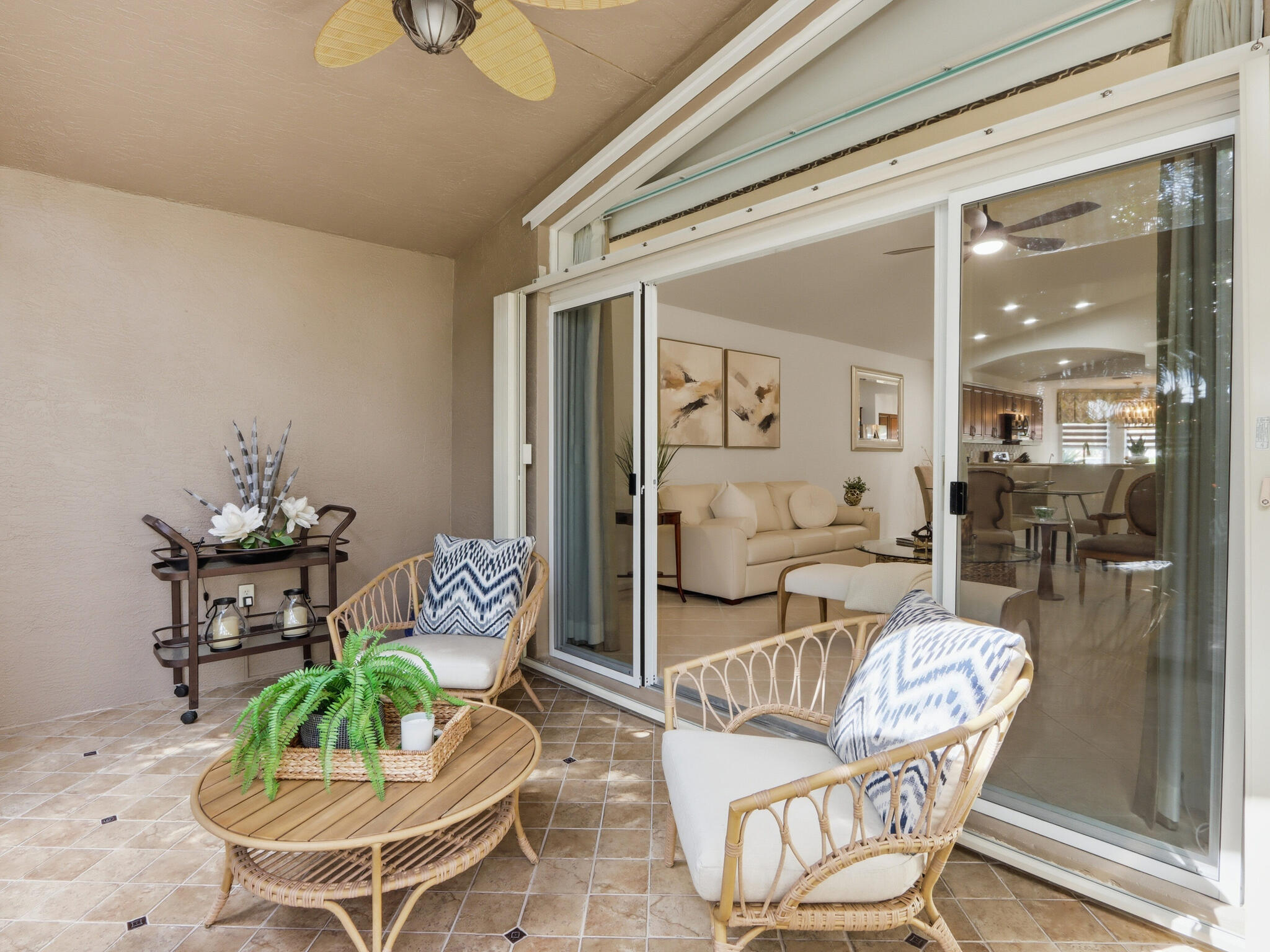 VALENCIA ISLES 3 - Residential