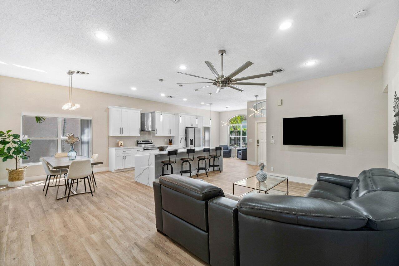 LA COSTA - MISSION BAY - Residential