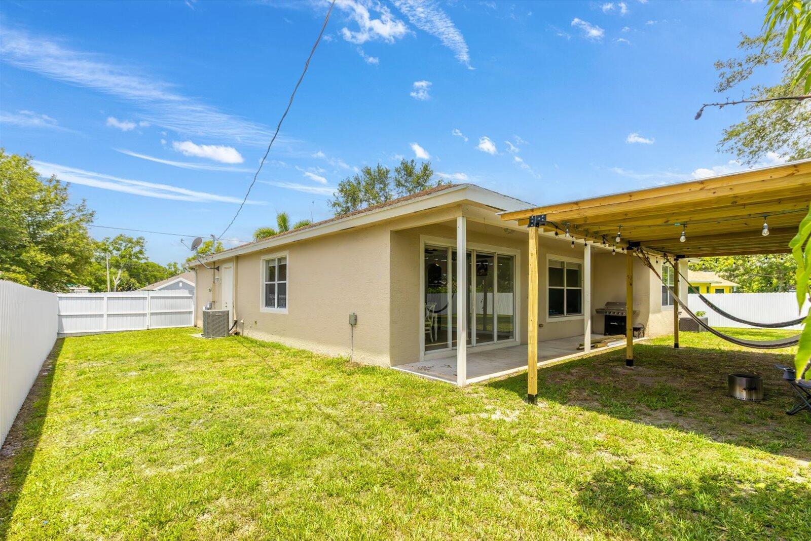 PORT ST LUCIE SECTION 40 - Residential