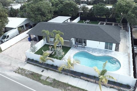 2716 Middle River Dr Fort Lauderdale FL 33306