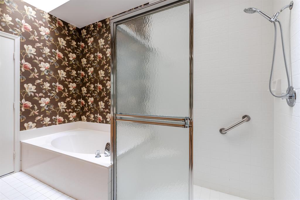 PALM ISLES I, II AND III CONDOS - Residential