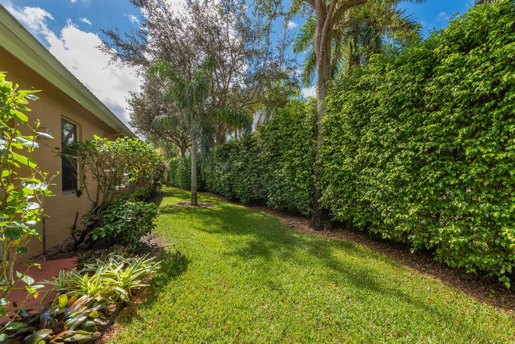 PALM ISLES I, II AND III CONDOS - Residential