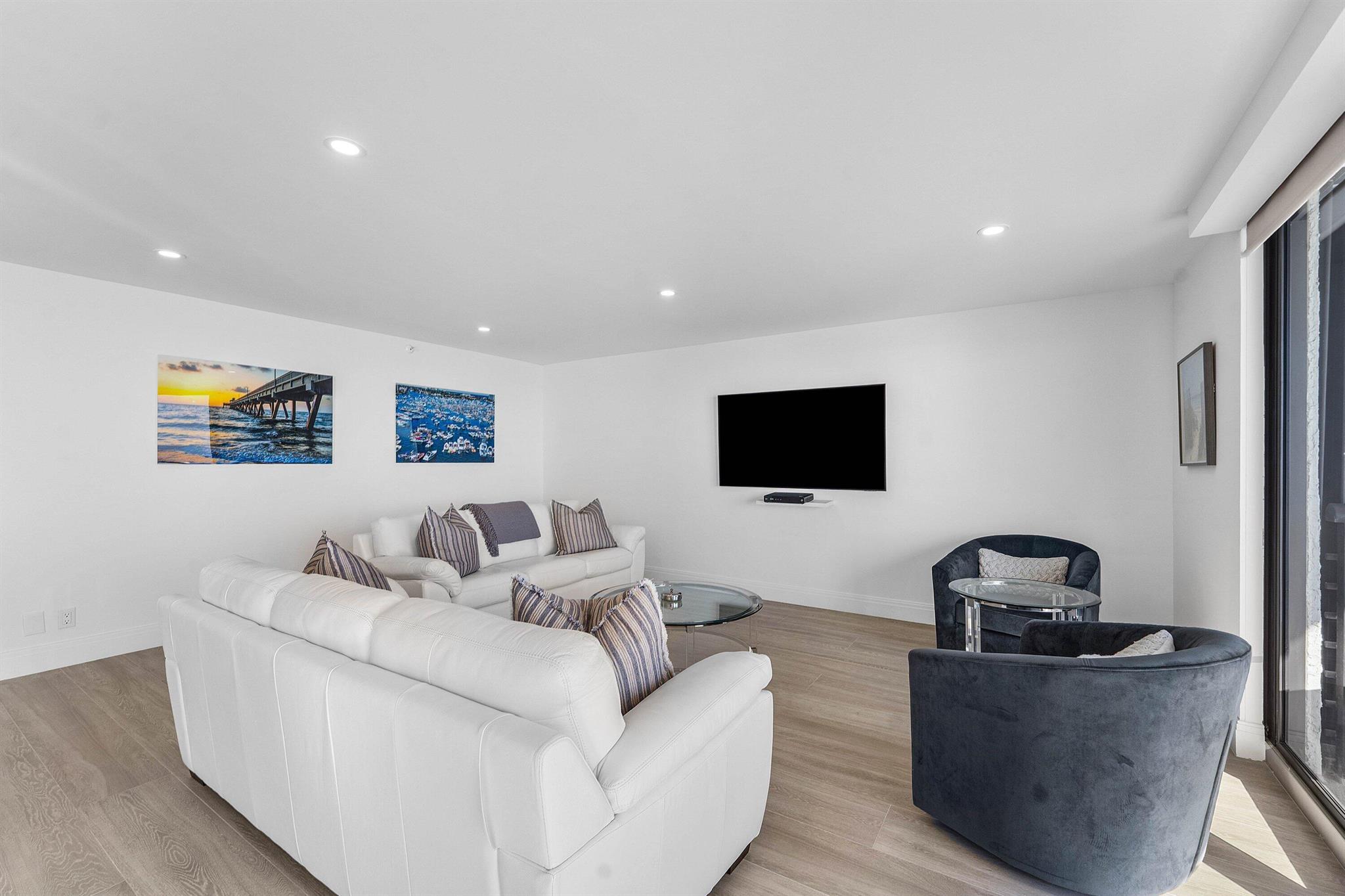 MARBELLA CONDO - Residential