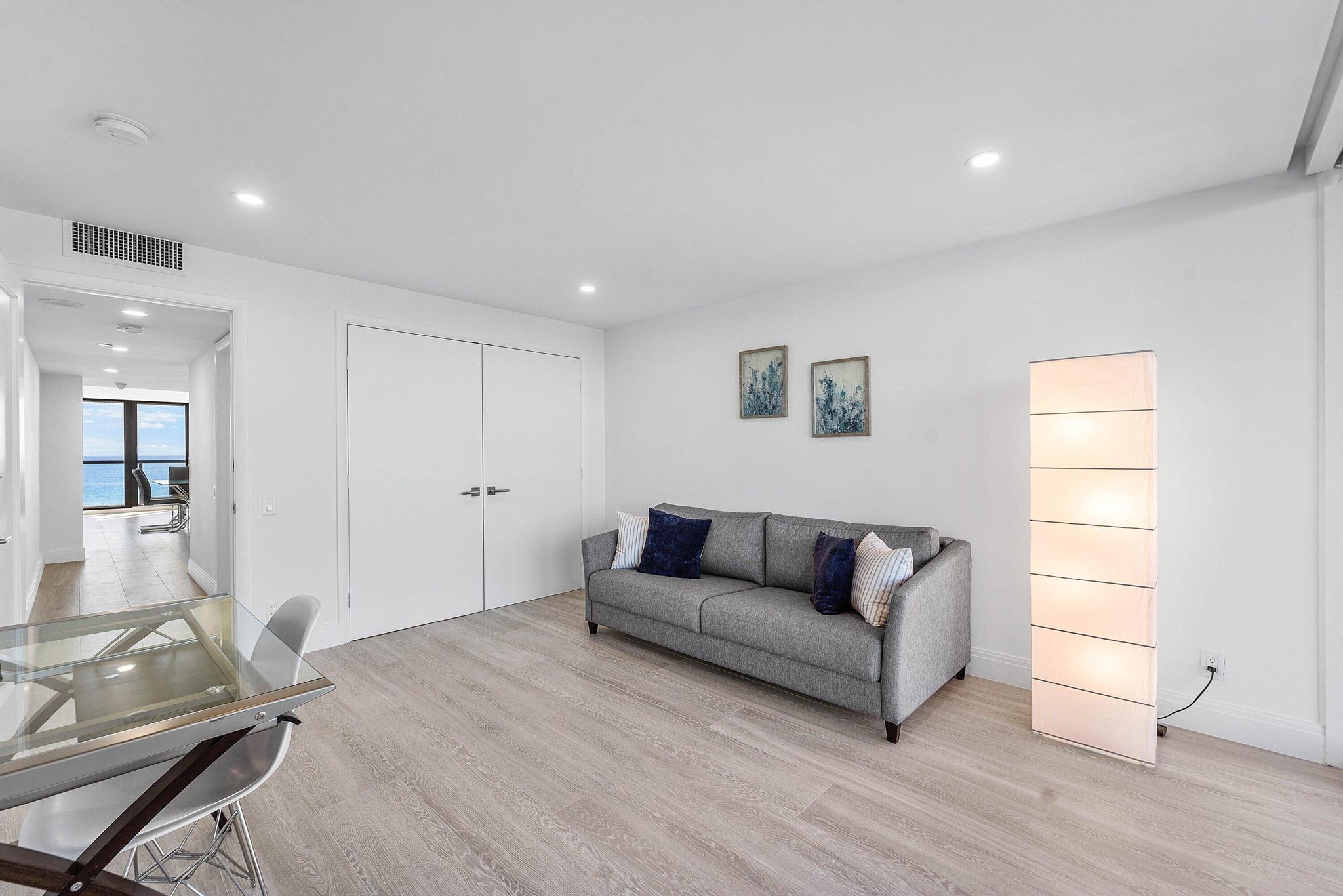 MARBELLA CONDO - Residential