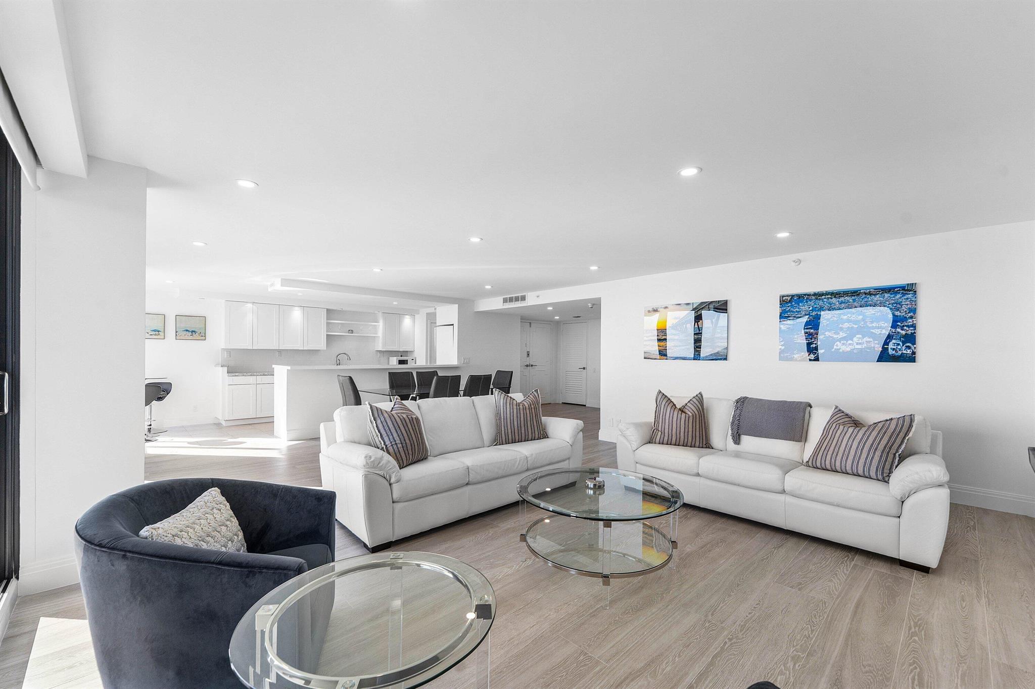 MARBELLA CONDO - Residential