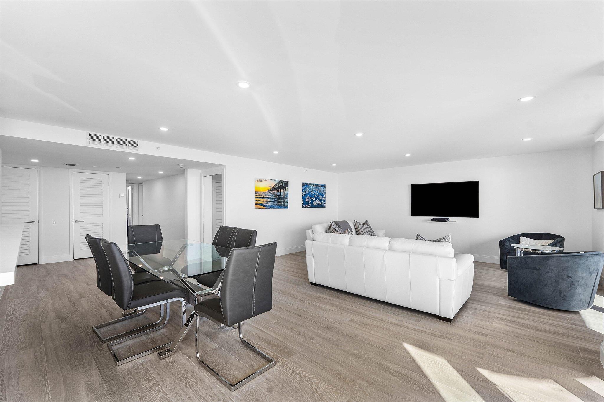 MARBELLA CONDO - Residential