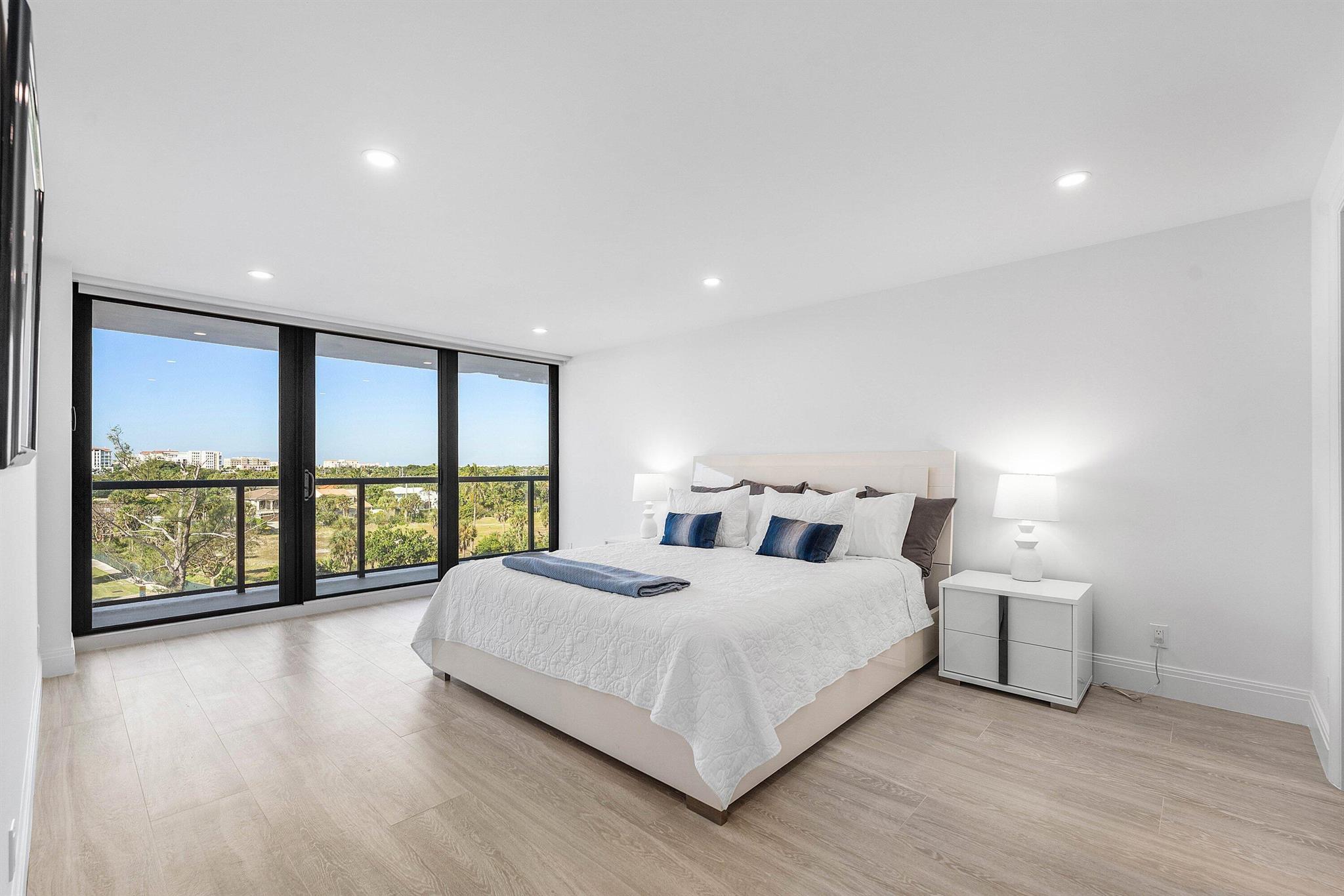 MARBELLA CONDO - Residential