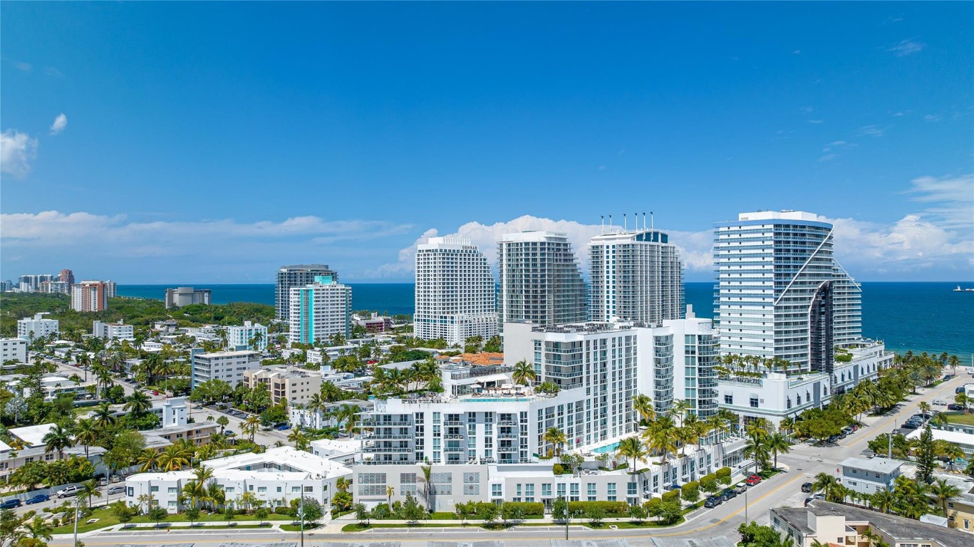 401 N Birch Road 1212