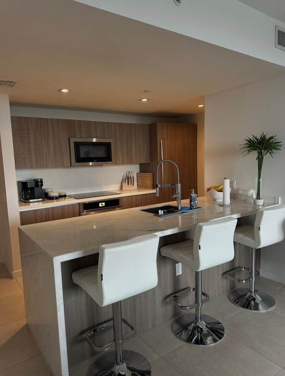 401 N Birch Road 1212