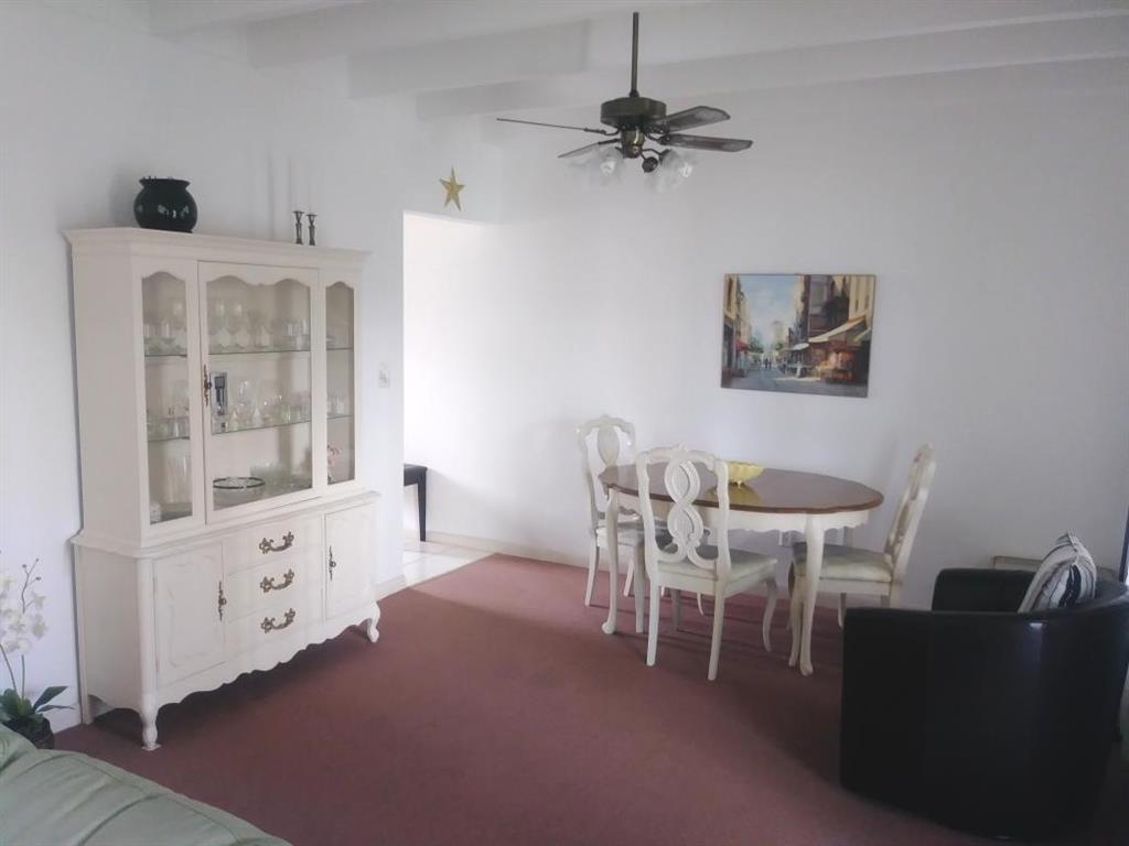 LAKE AVE APTS INC - Residential Lease