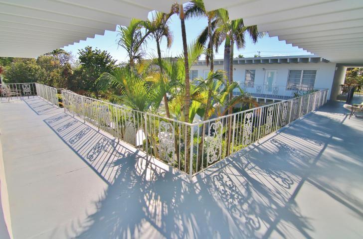 LAKE AVE APTS INC - Residential Lease