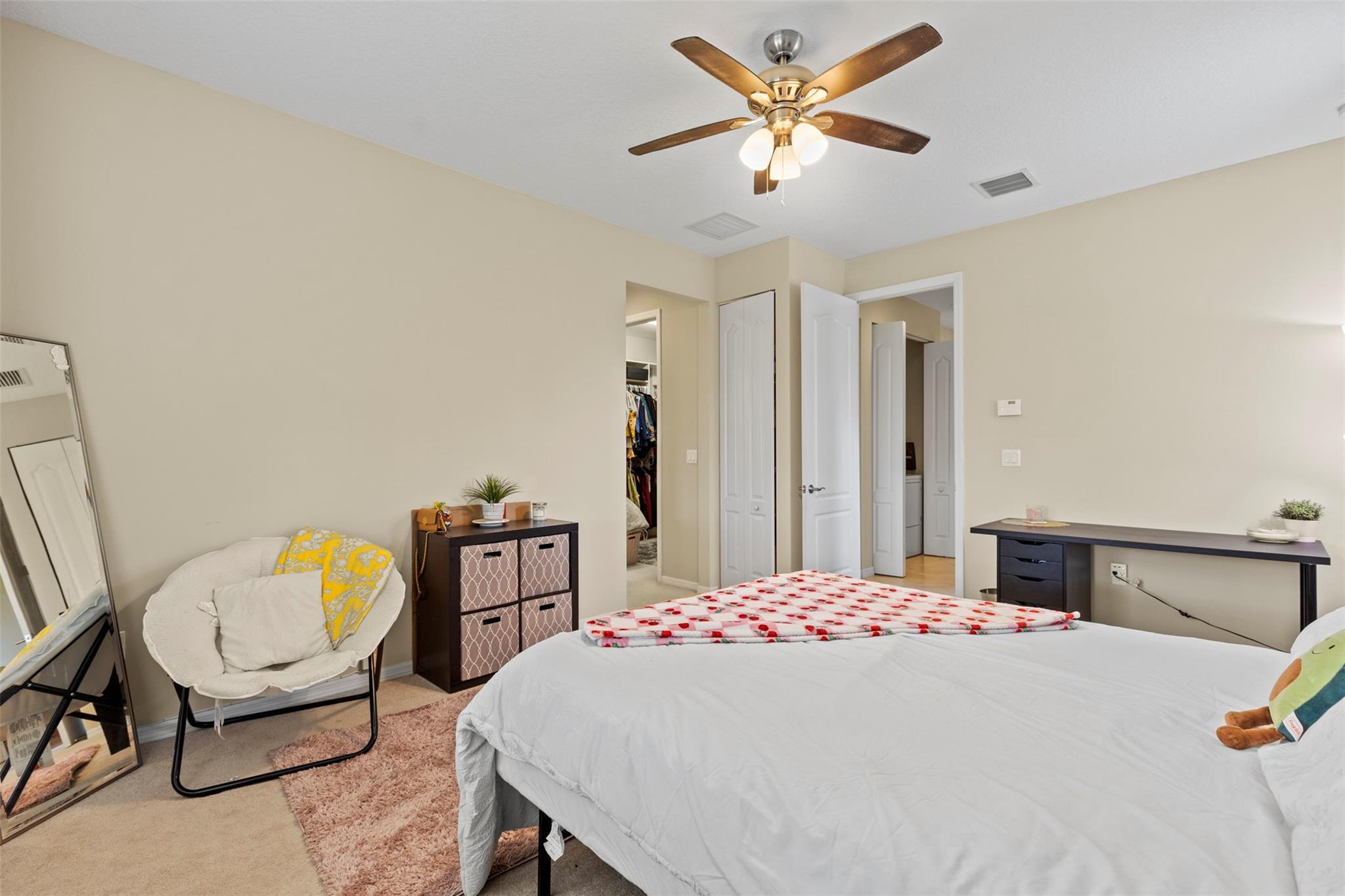 Rodeo Village 176-182 B - Residential Lease