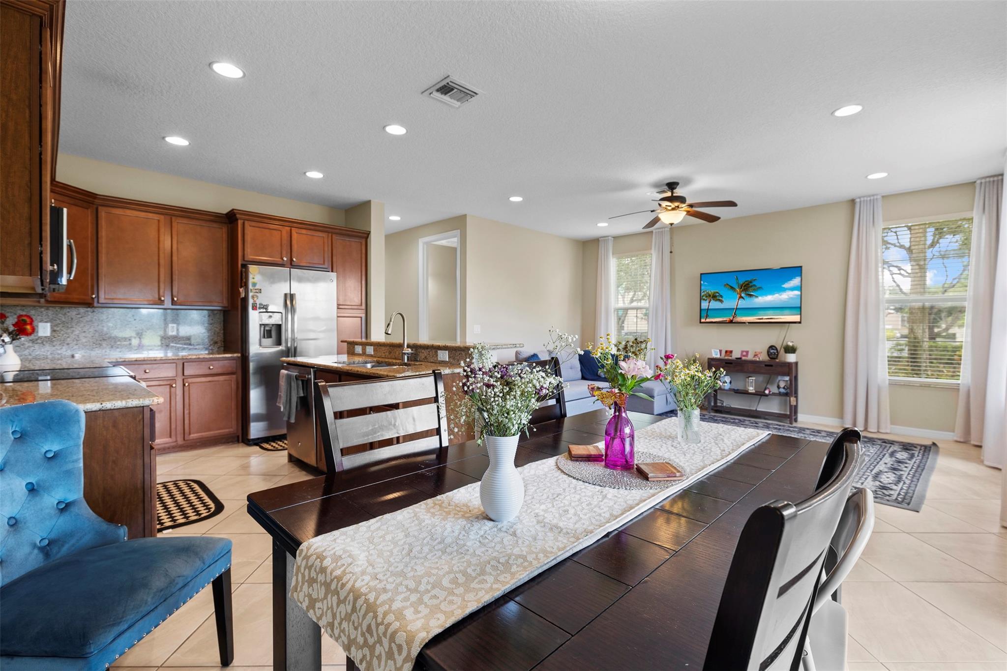 Rodeo Village 176-182 B - Residential Lease