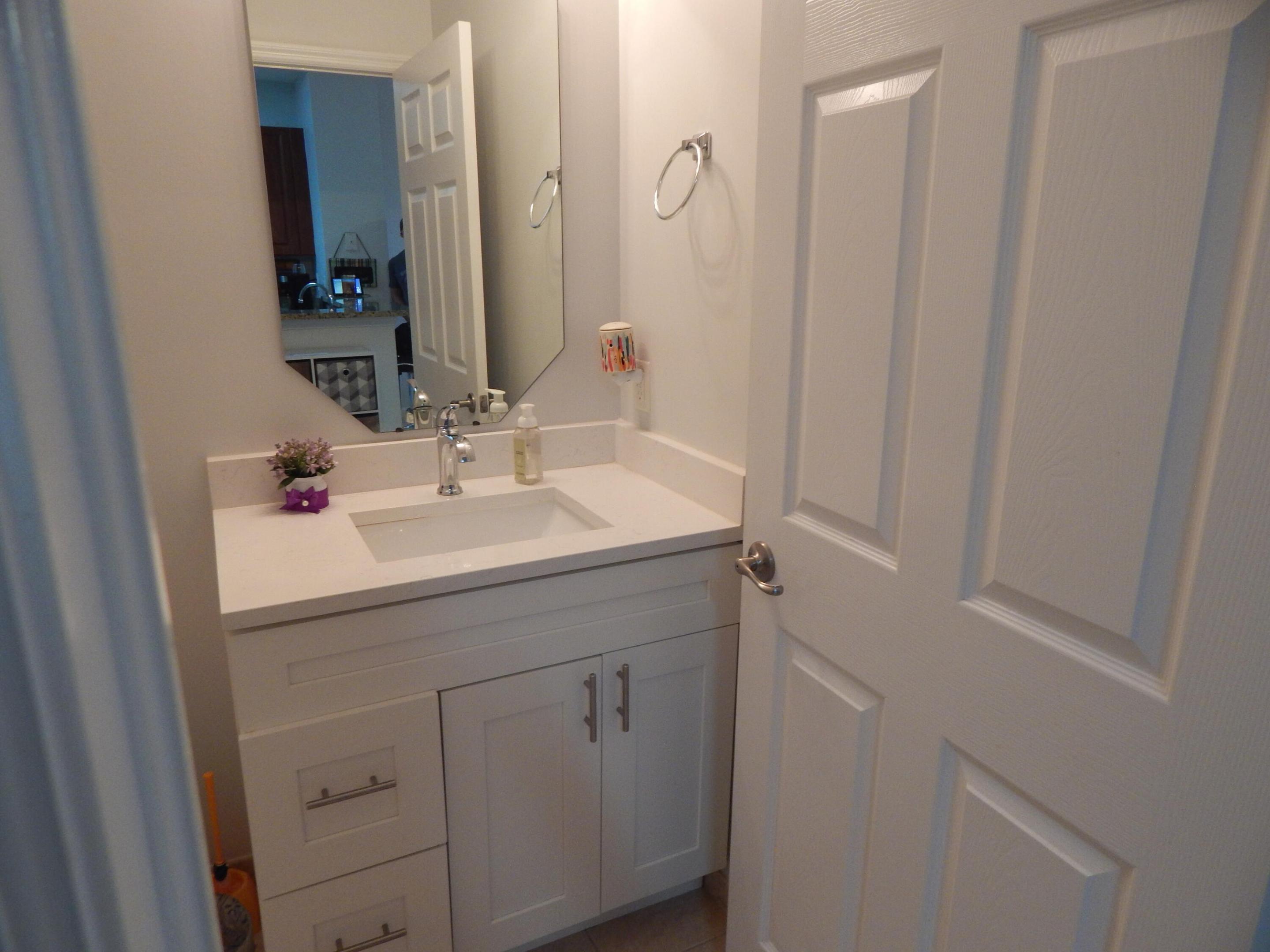 PALOMA LAKES CONDOMINIUM NO 1 - Residential