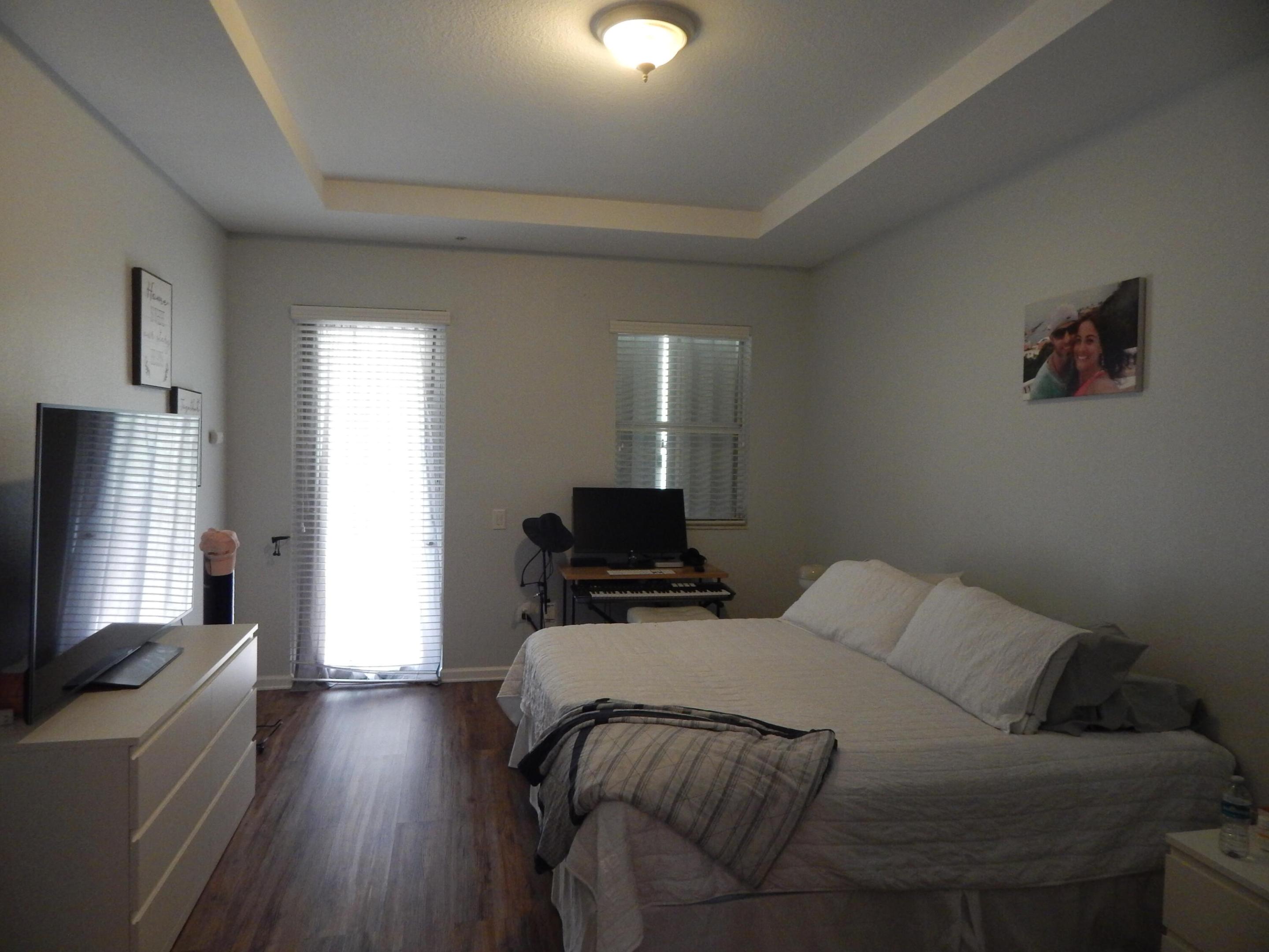 PALOMA LAKES CONDOMINIUM NO 1 - Residential