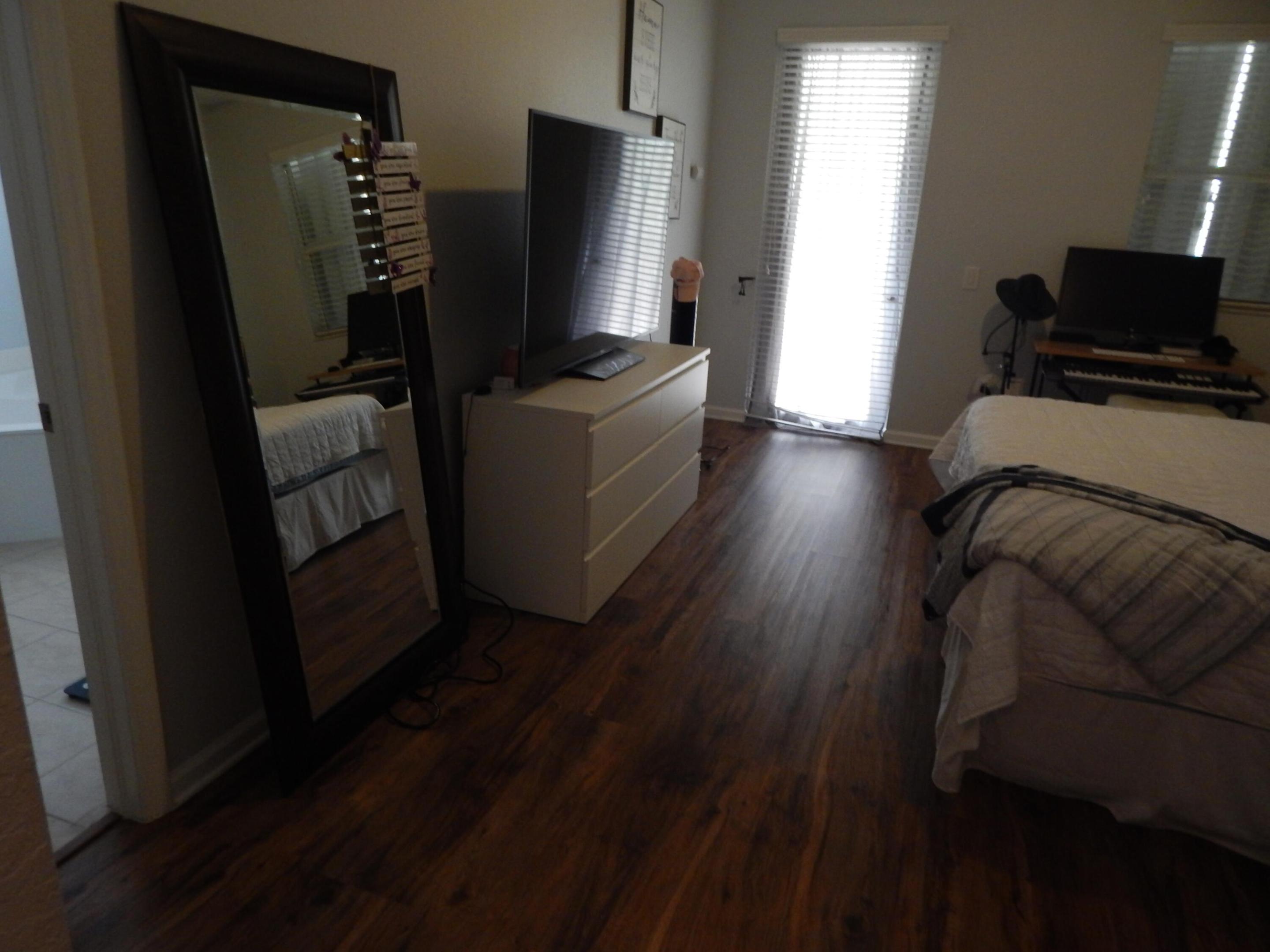PALOMA LAKES CONDOMINIUM NO 1 - Residential