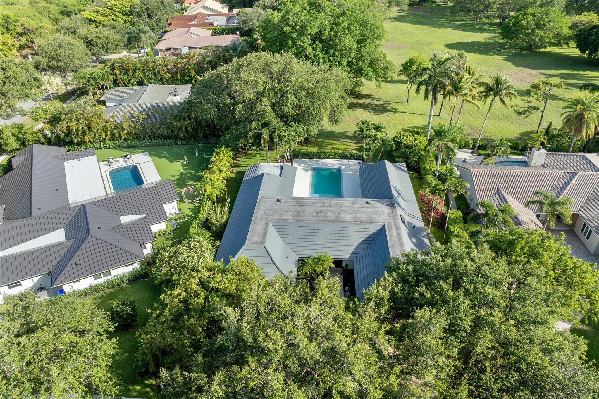 BOCA RATON BATH & TENNIS - Residential