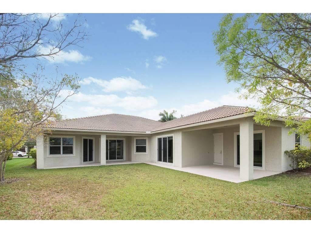 Isles At Weston 171-40 B - Residential Lease