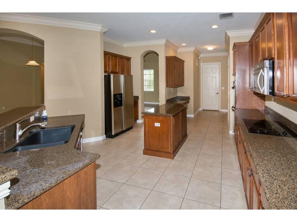 Isles At Weston 171-40 B - Residential Lease