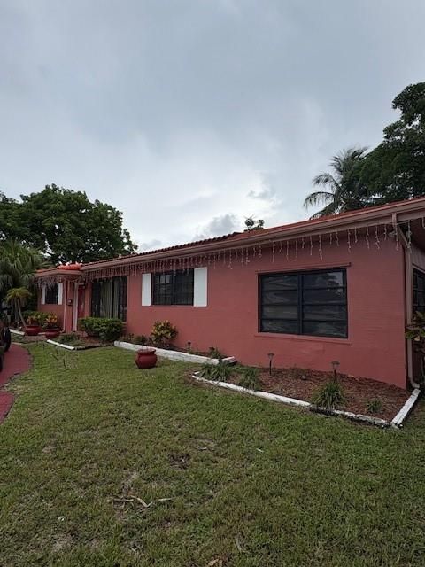9281 Martinique Dr Miami FL 33189