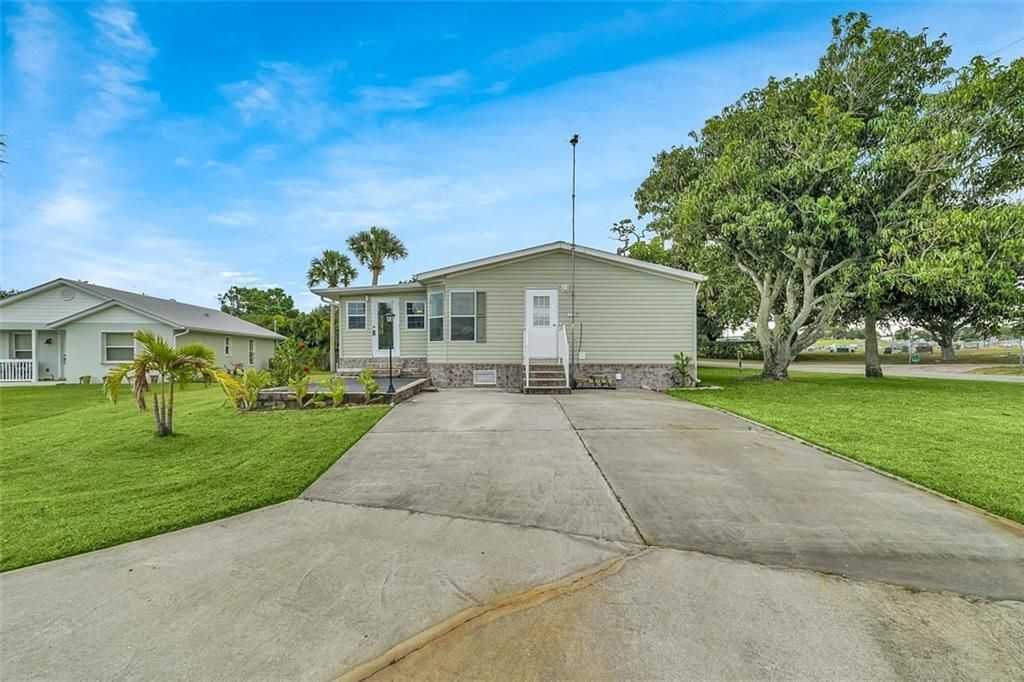 Photo of 7355 129th Street, Sebastian, FL 32958 (MLS # R11095101)