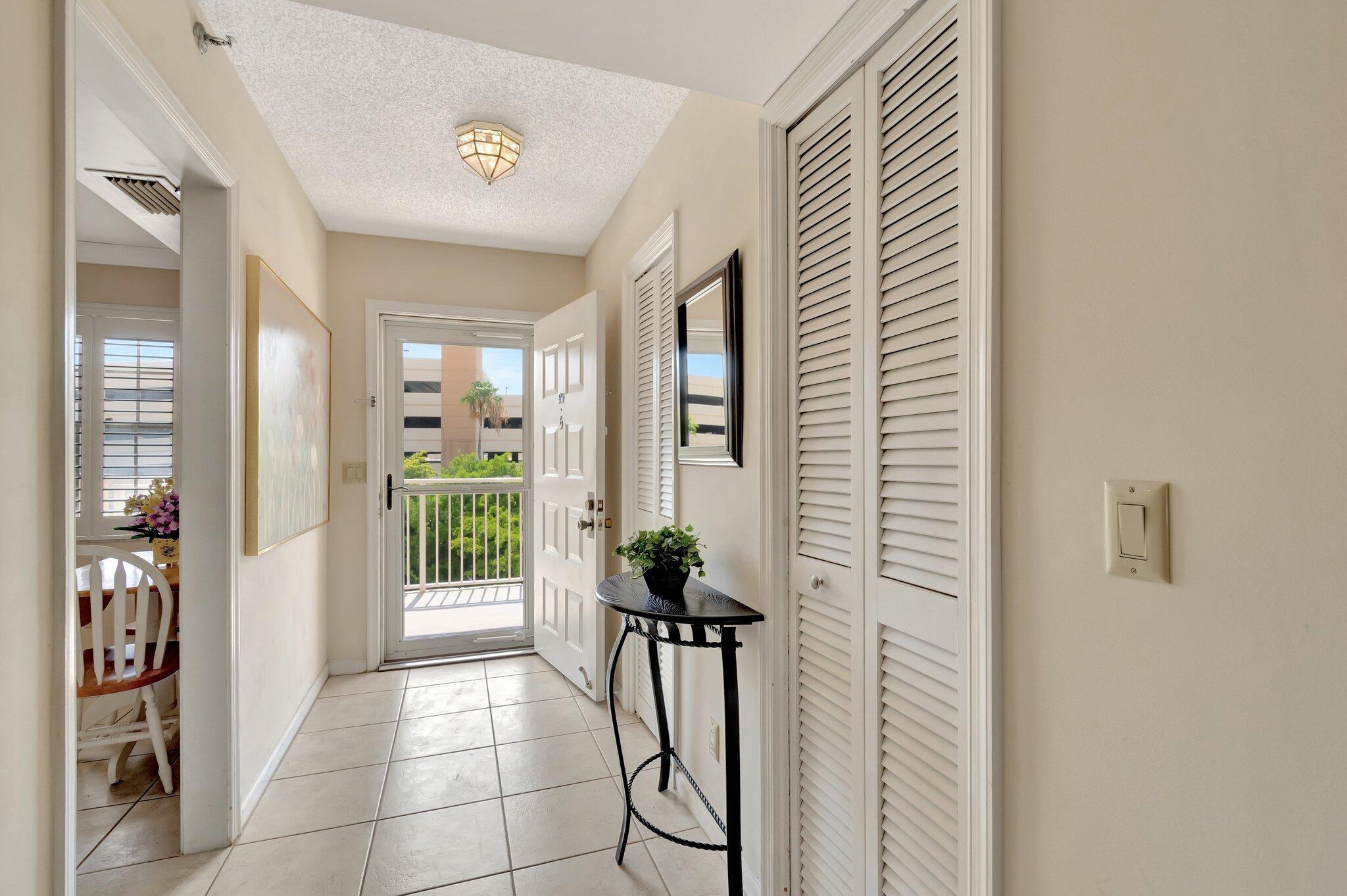 300 John F Kennedy Drive Ph5