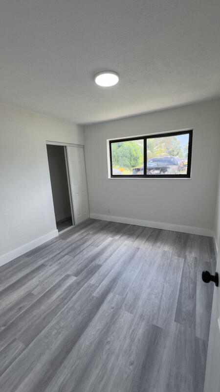 235 SW 21st Way