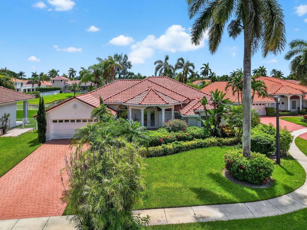 Photo of 19254 Bay Leaf Court, Boca Raton, FL 33498 (MLS # R11109172)