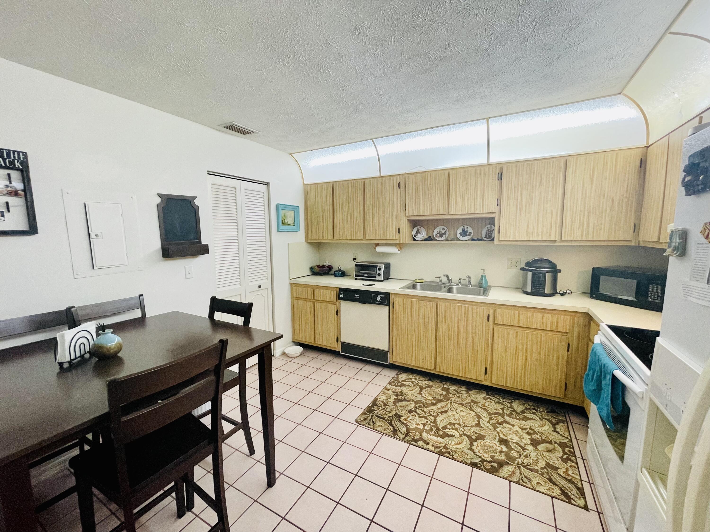 LONGWOOD VILLAGE PHASE 1 - Residential