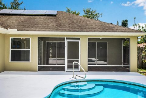 A home in Port St Lucie