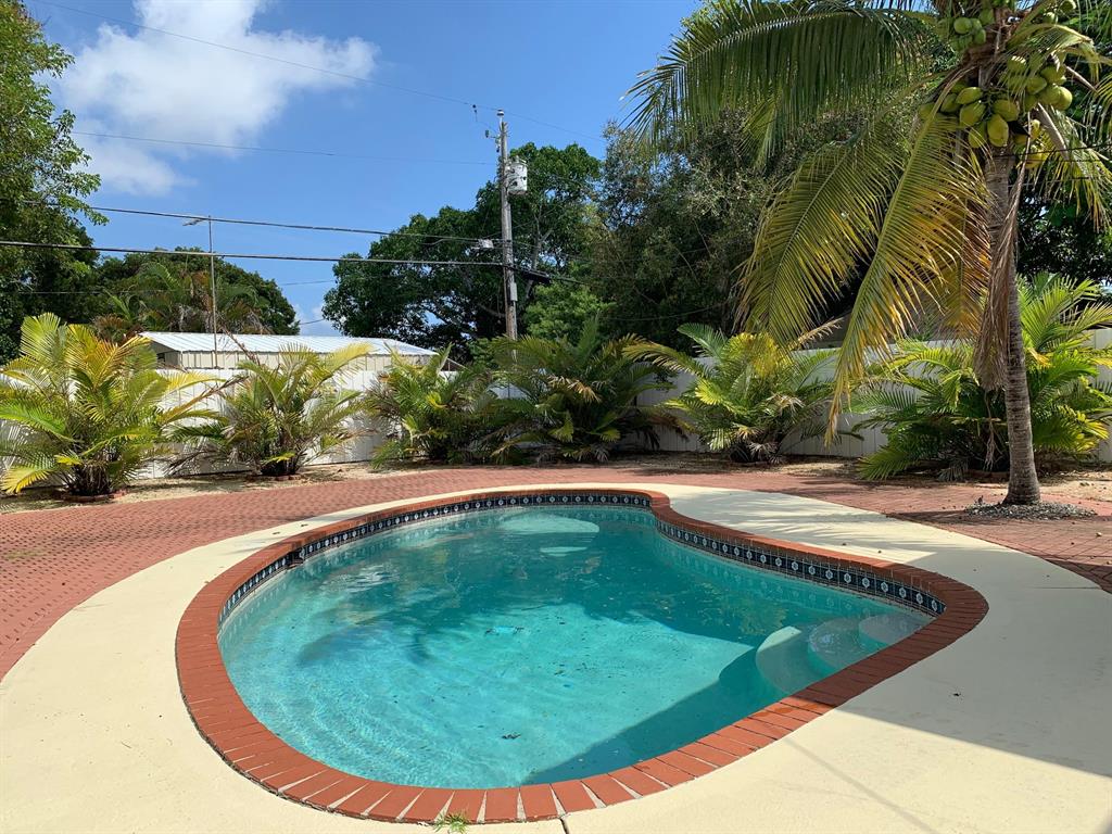 DELL PARK - Residential Lease