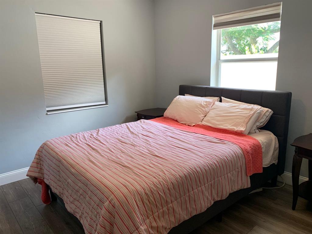 DELL PARK - Residential Lease