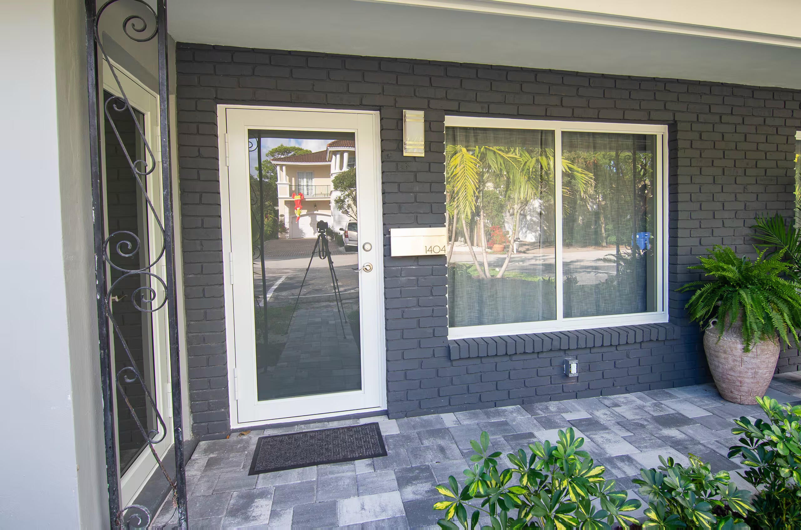 1400 NE 23RD Street