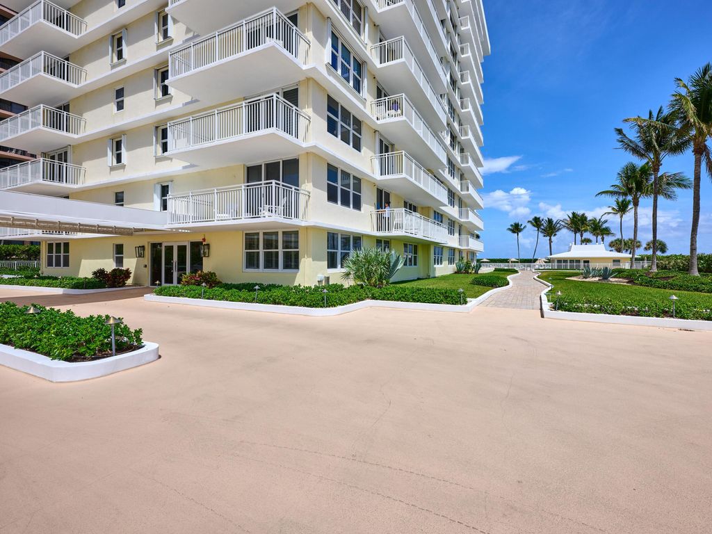 Photo of 500 Ocean Drive #E-1a, Juno Beach, FL 33408 (MLS # R11168985)