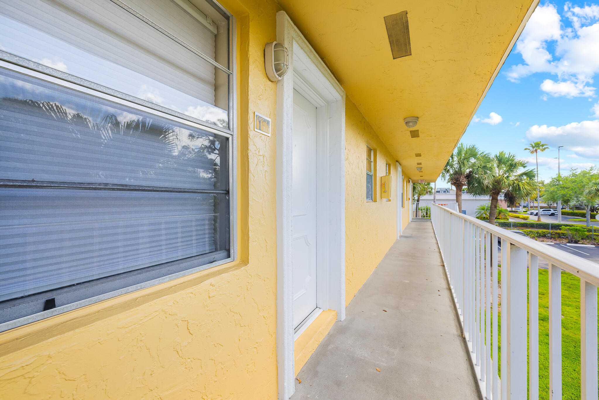 VILLAGE PARK AT OAKLAND CONDO - Residential