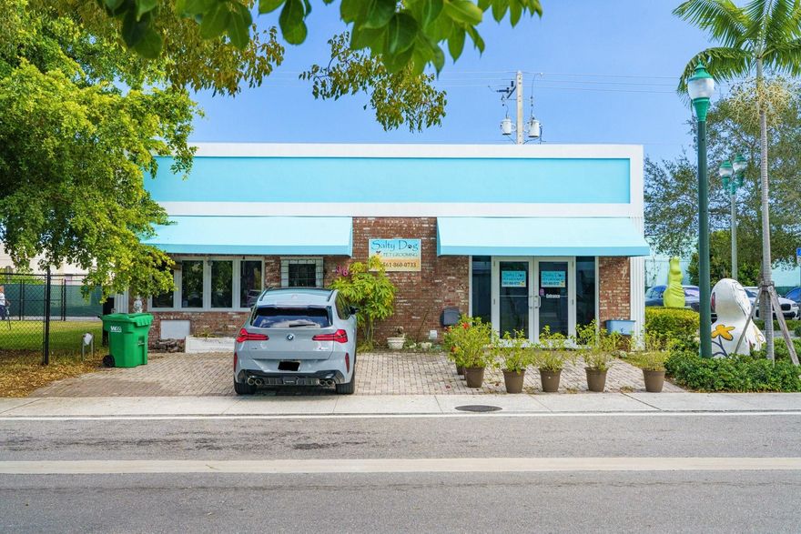 Prime Opportunity in Delray Beach’s Arts District! Located just steps from Atlantic Ave and minutes from the beach, this 1,600 sf freestanding building presents a rare chance for transformation. Zoned CBD-RC, the property offers flexible potential, retail, restaurant, office, or mixed-use, and plans for a second story are included in the sale, unlocking even greater upside.
Situated in a vibrant neighborhood of galleries, boutiques, luxury apartments, hotels, and cultural venues, this space benefits from high foot traffic, high visibility, and creative energy. Whether you're a restaurateur, investor, or developer, you'll appreciate its central location, lot efficiency, and redevelopment potential.
Opportunities in this pocket of Delray's Art District do not come around often.